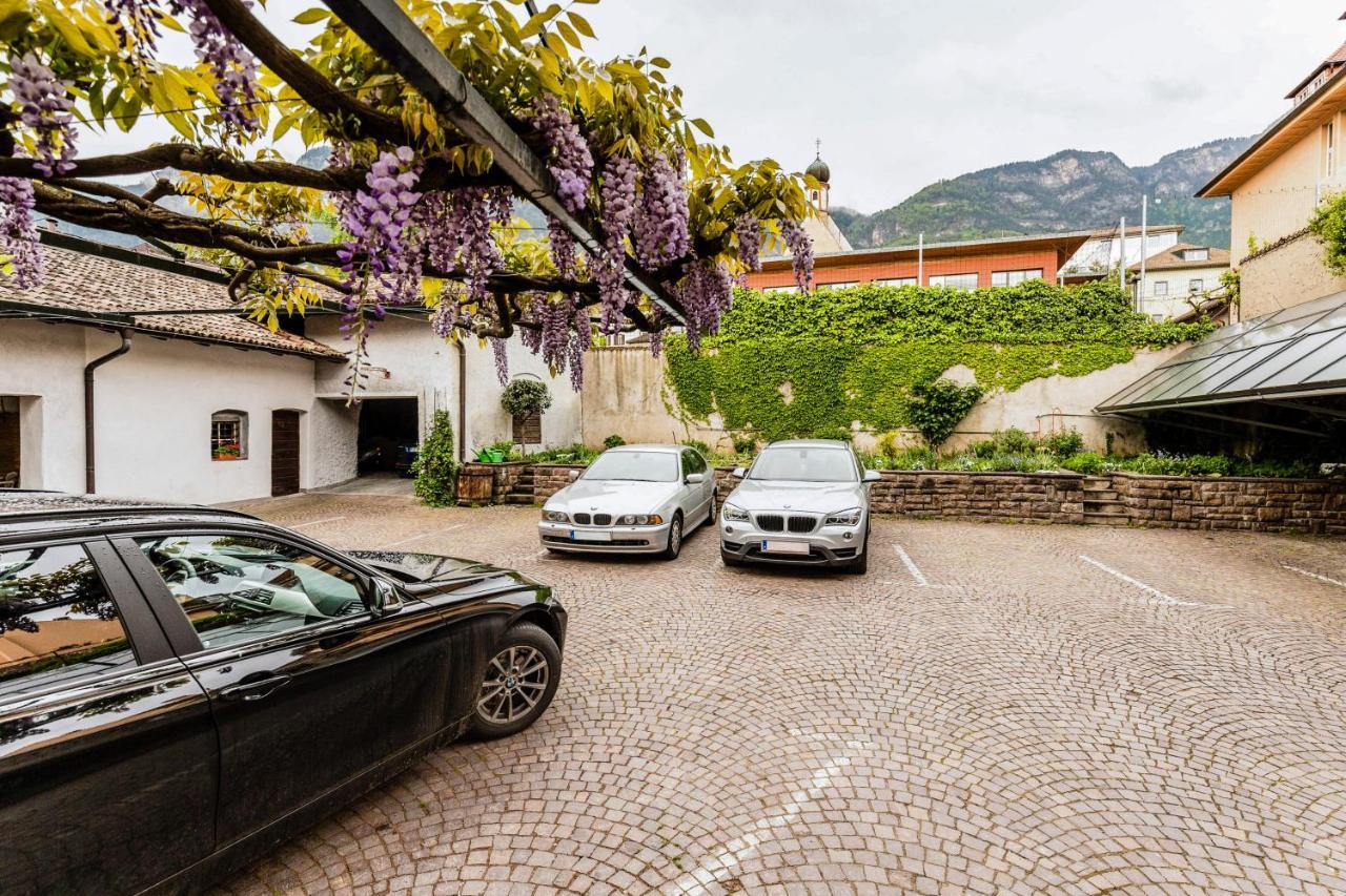 Weisses Roessl Hotel Caldaro Kültér fotó