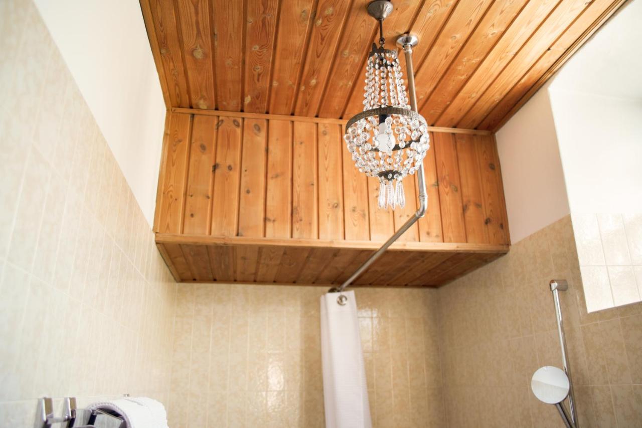 Weisses Roessl Hotel Caldaro Kültér fotó