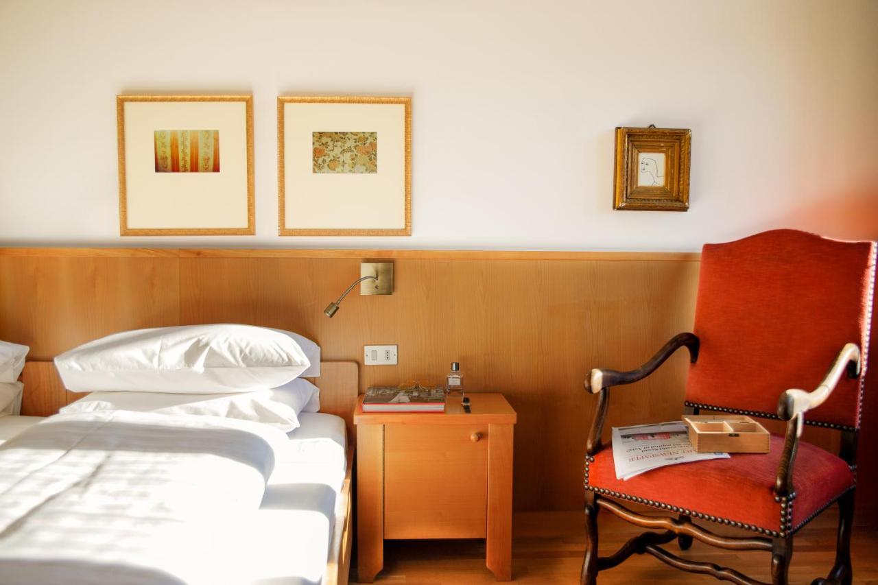 Weisses Roessl Hotel Caldaro Kültér fotó