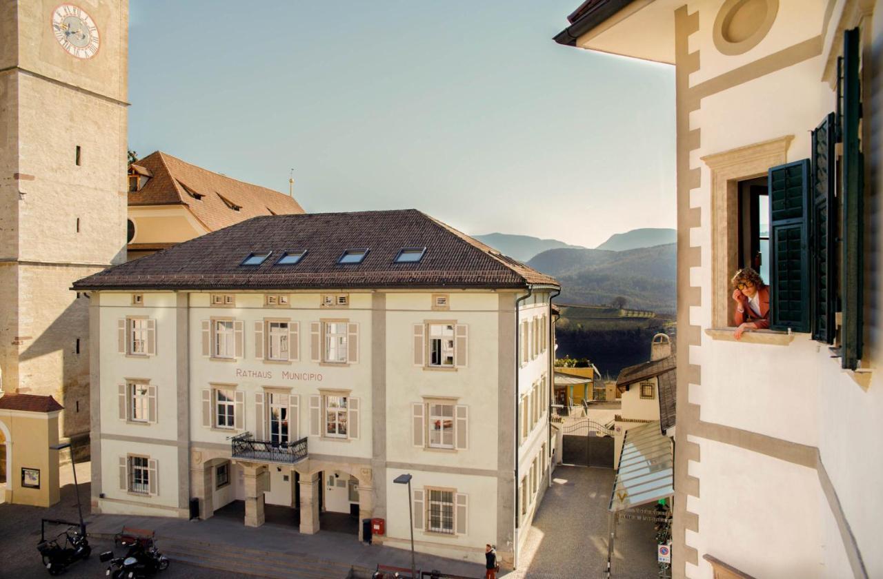 Weisses Roessl Hotel Caldaro Kültér fotó